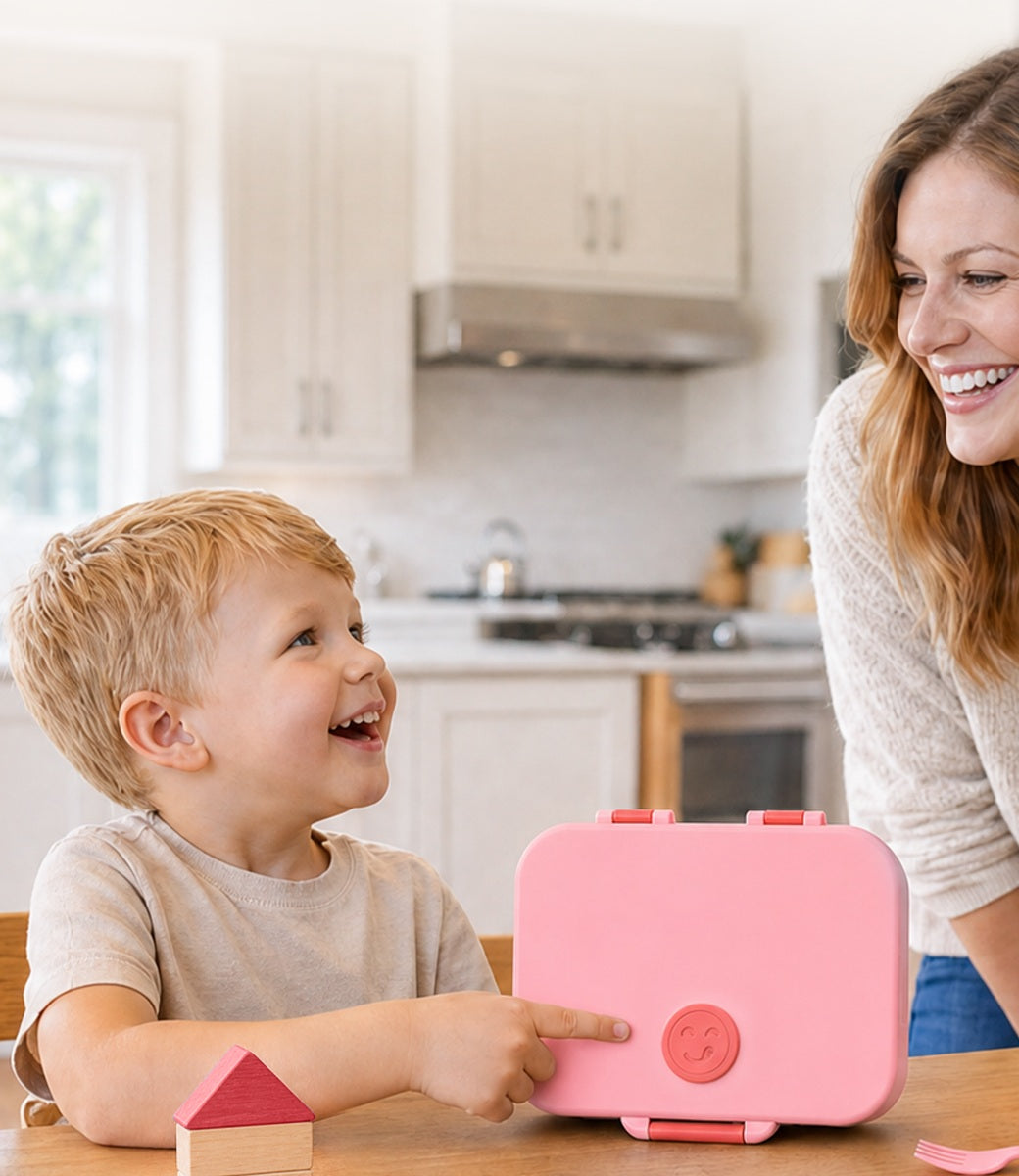Parent and child sharing a lunch moment with a Fineyorker kids stainless steel lunch box